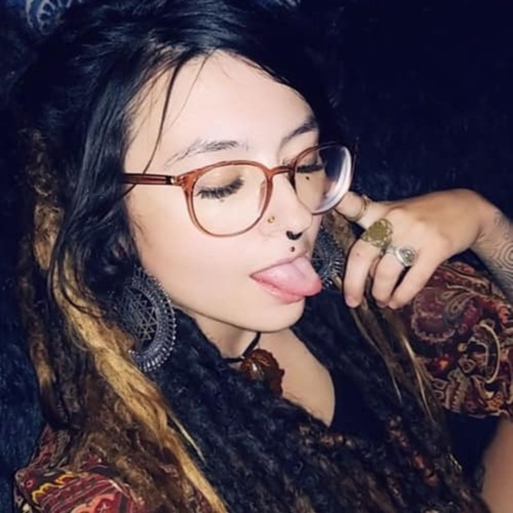 Meet your Posher, Elisabeth